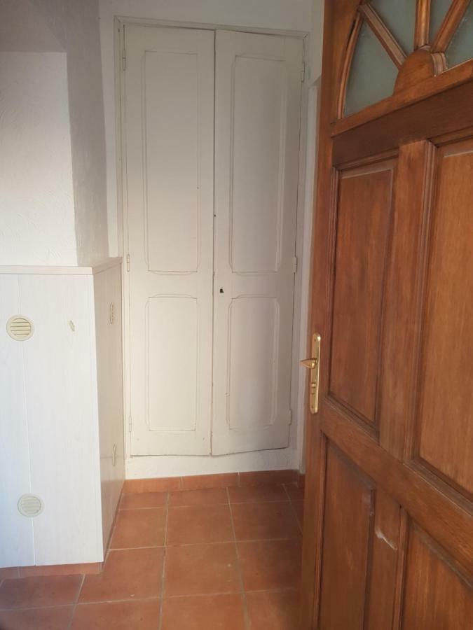 City House Appartements Entraigues-sur-la-Sorgue Exteriör bild