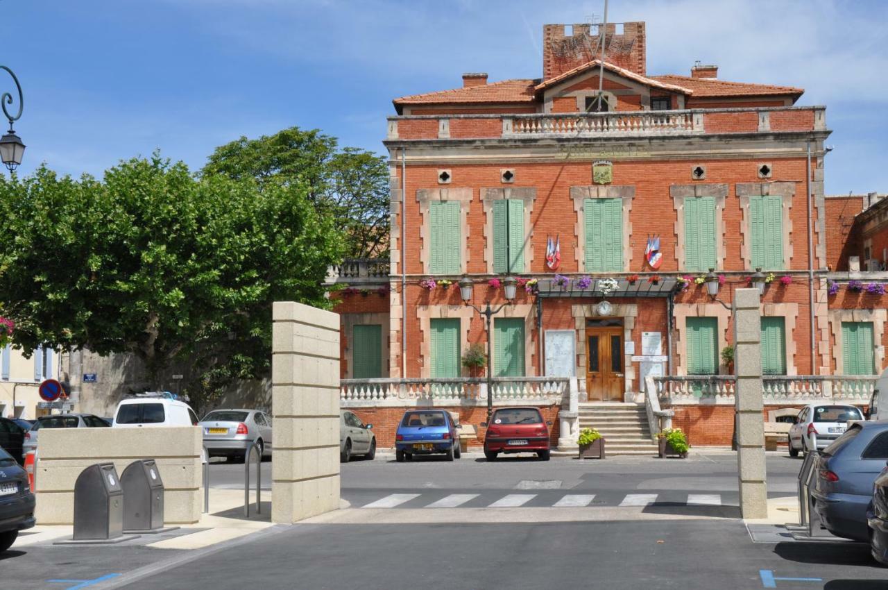 City House Appartements Entraigues-sur-la-Sorgue Exteriör bild